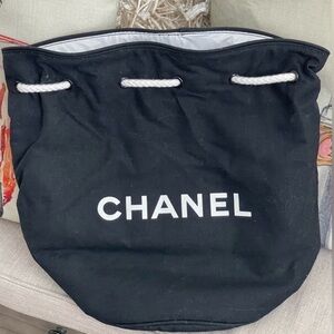⭐️CHANEL⭐️90’s LOGO CANVAS⭐️ DRAWSTRING BUCKET BAG⭐️BEACH/POOL BAG⭐️💯AuThEnTiC